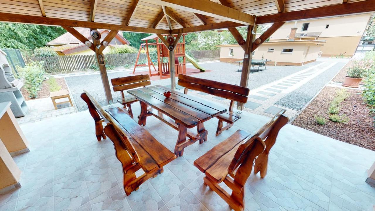 Family Apartman Miskolc Exterior foto